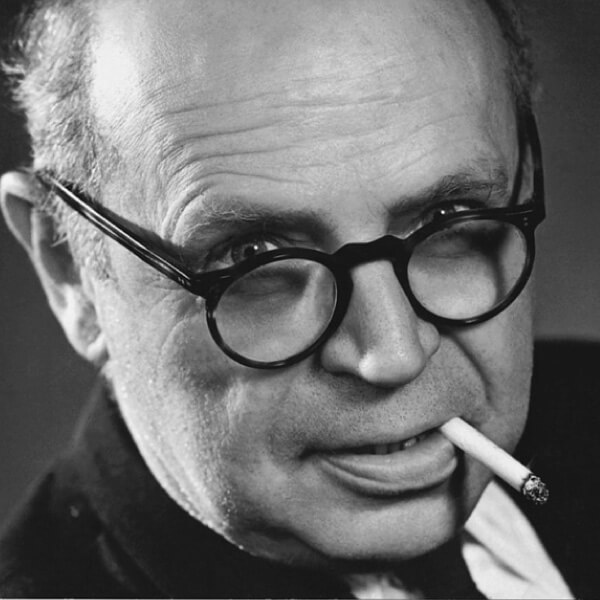 Poul Henningsen