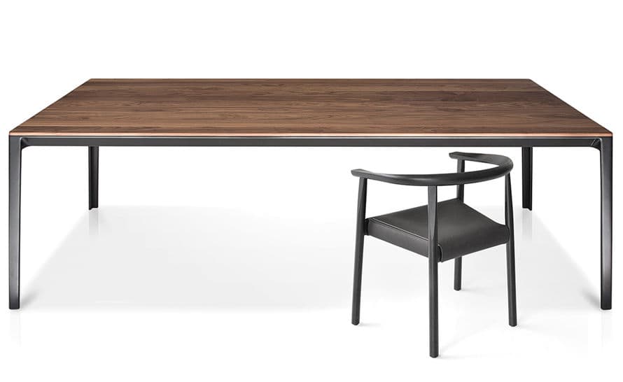 able dining table