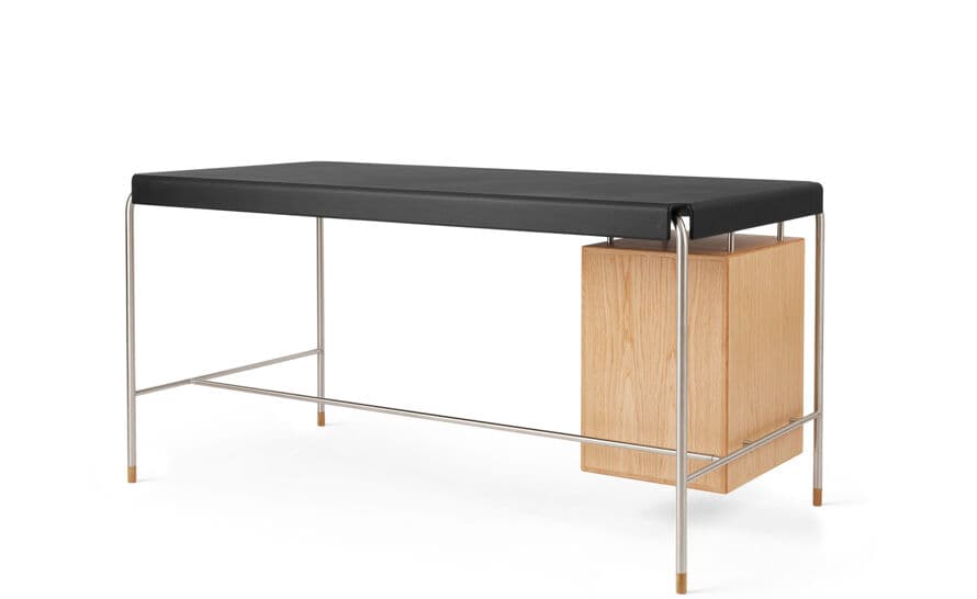 aj52 society table by arne jacobsen for carl hansen & son