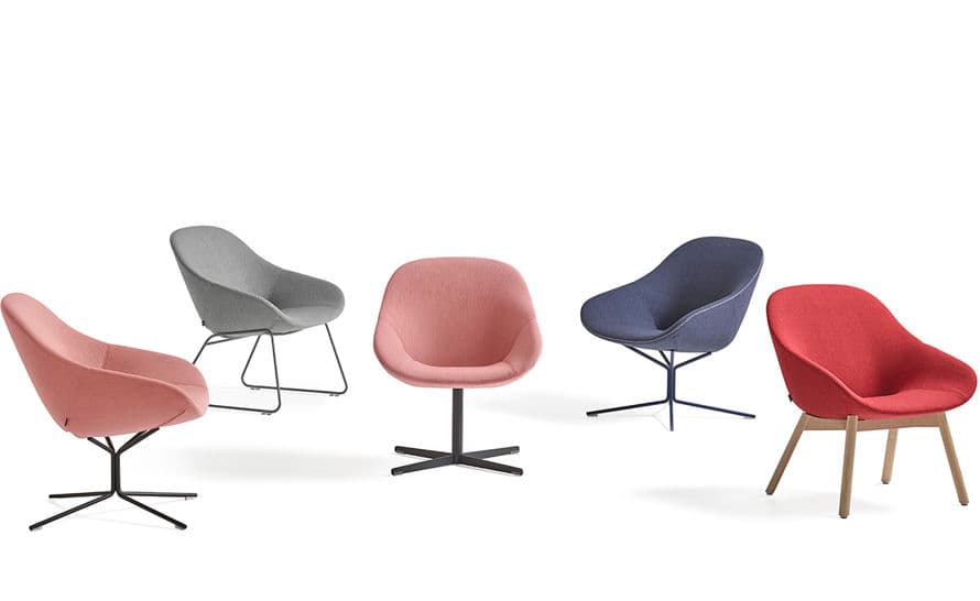 beso lounge chair with wood base