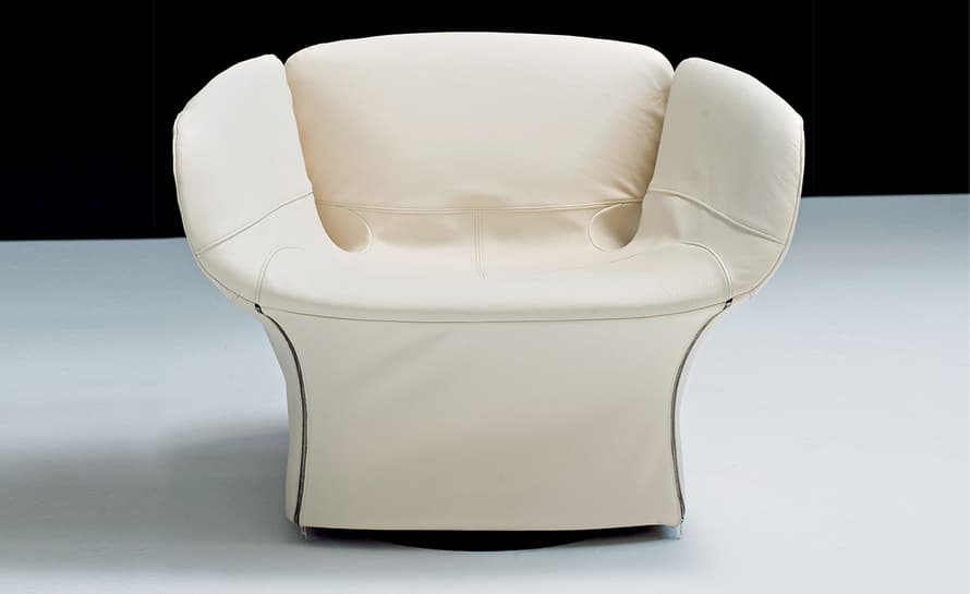 bloomy armchair