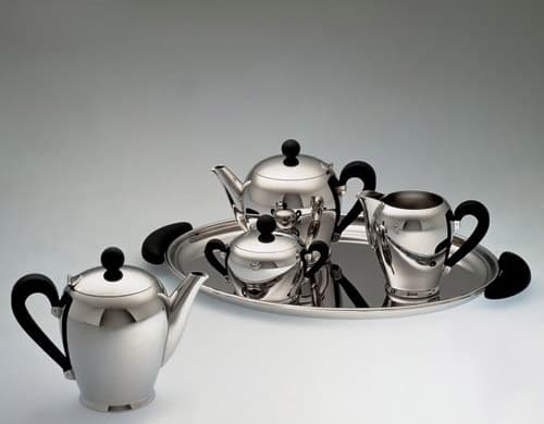bomb&eacute; coffee pot