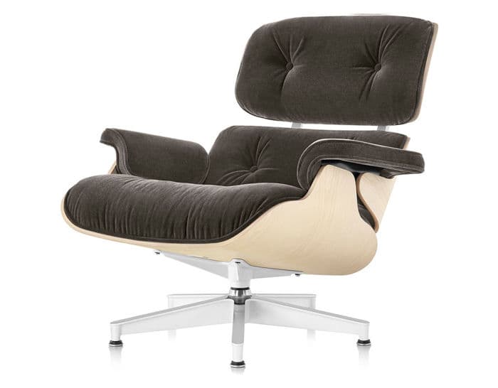 eames&reg; lounge chair in mohair supreme