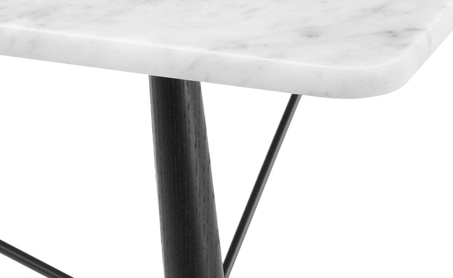 eames&reg; square coffee table