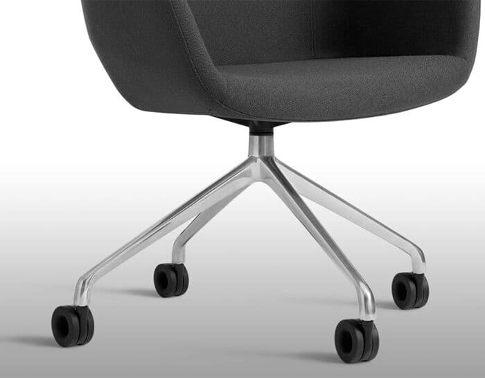 host task chair