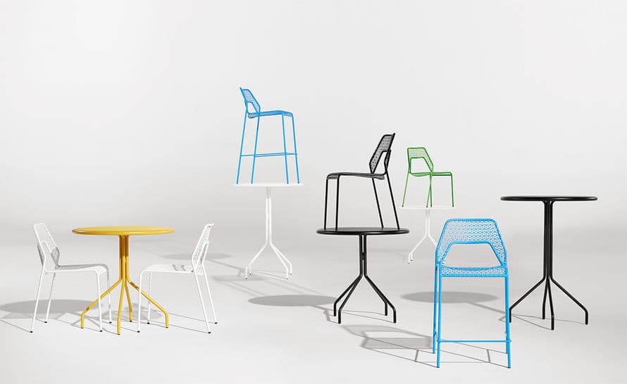 hot mesh cafe table