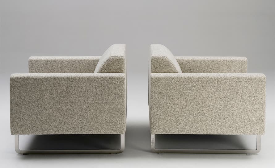 mare lounge chair with fixed cushions