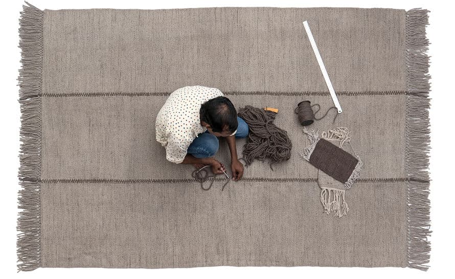 mia rug