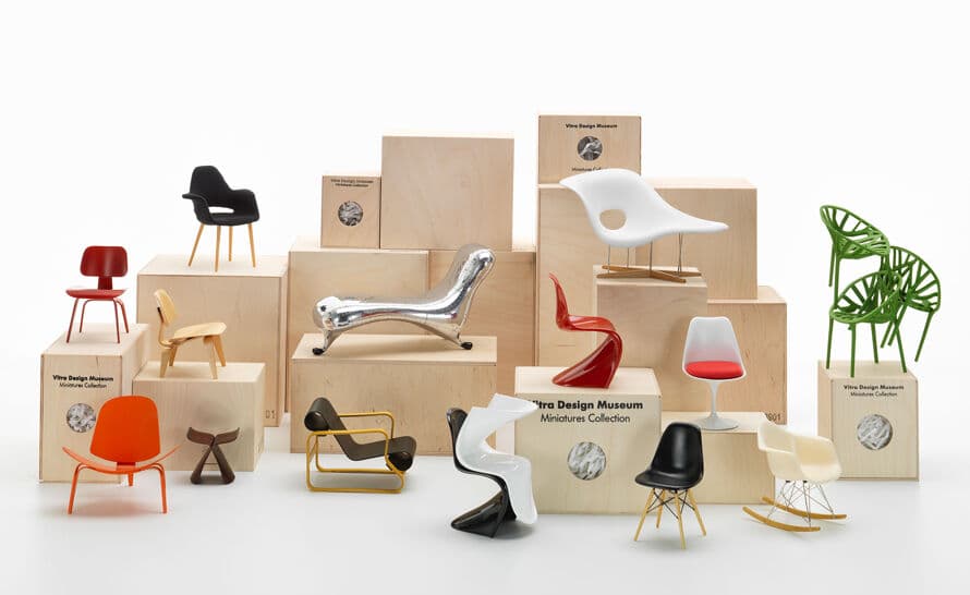 Miniature Karuselli Chair