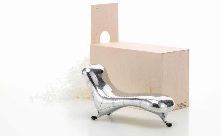 Miniature Lockheed Lounge