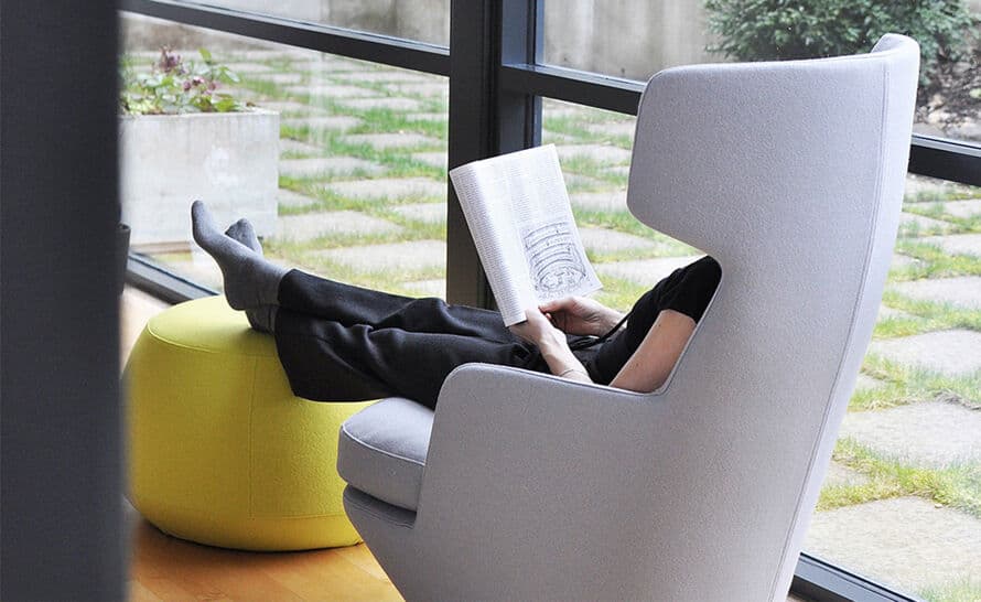 my turn swivel lounge chair