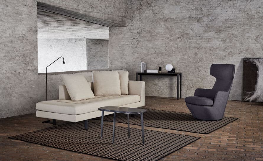 my turn swivel lounge chair