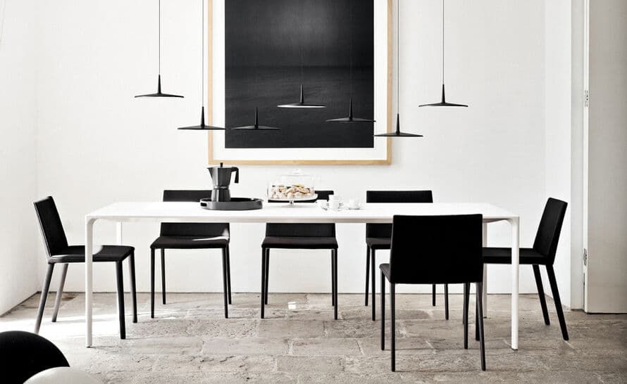 nuur table