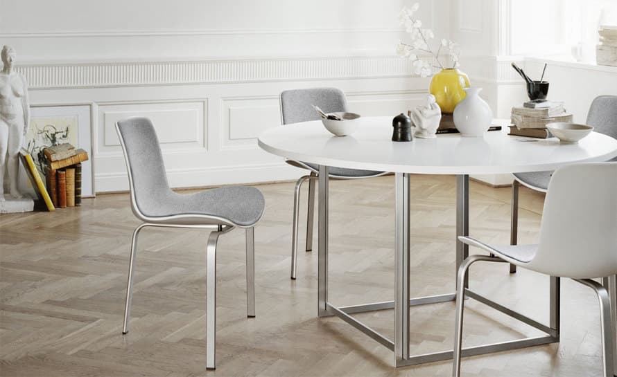 pk8 upholstered chair