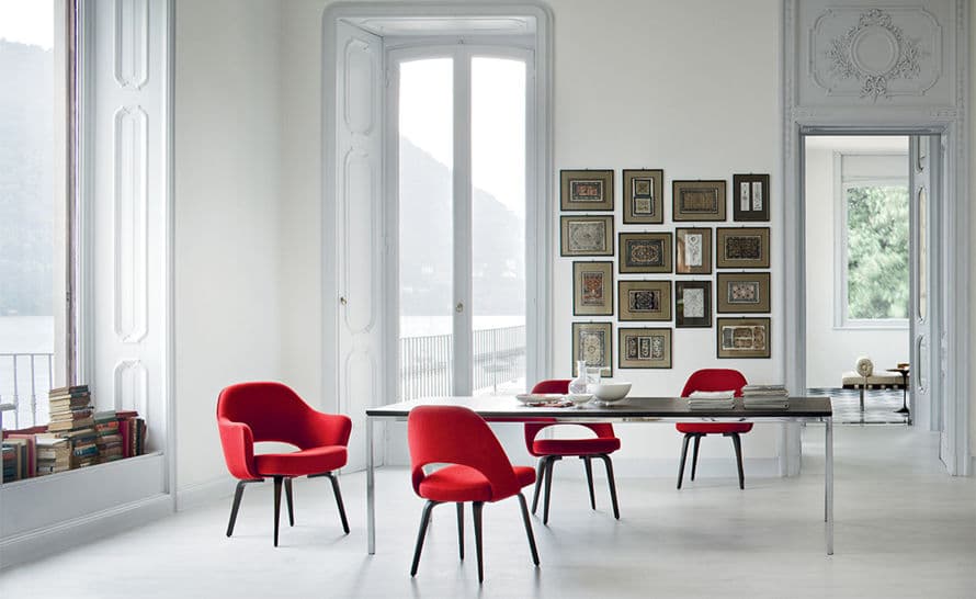 saarinen executive side chair with wood legs