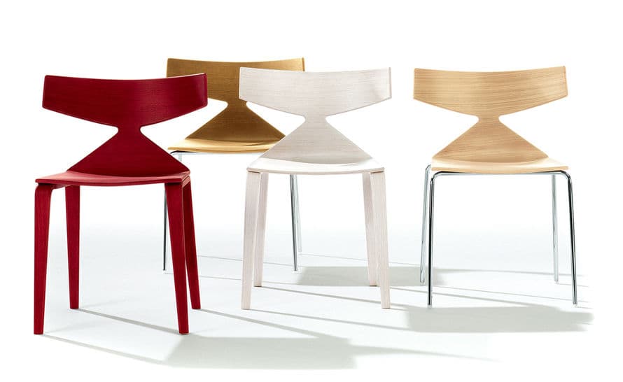 saya chair with wood legs