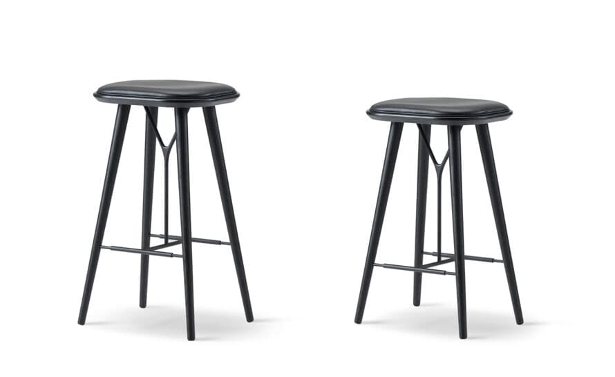 spine wood base stool