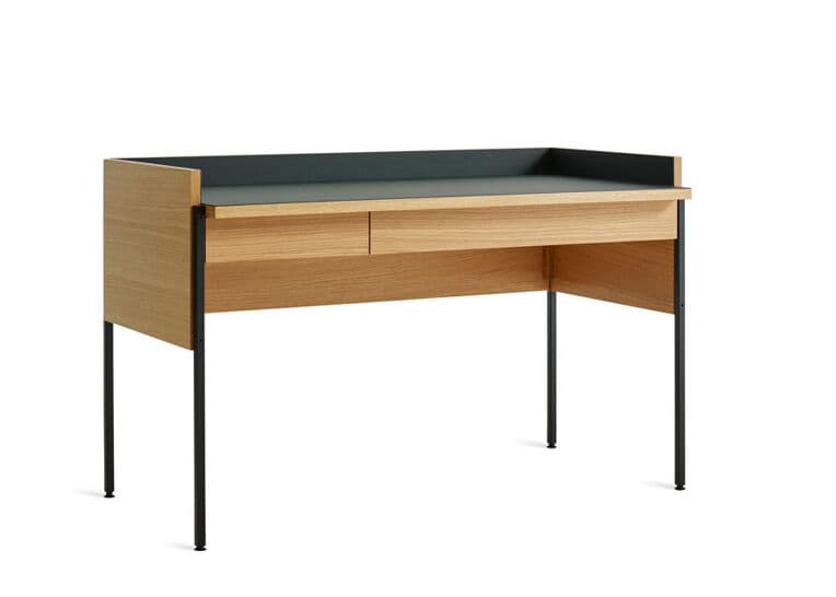 tabloid desk