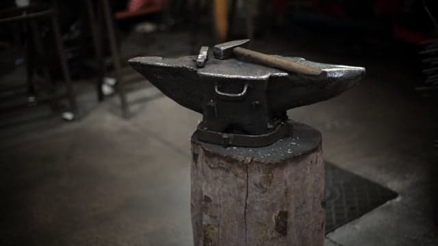 Officina Fratino Table video